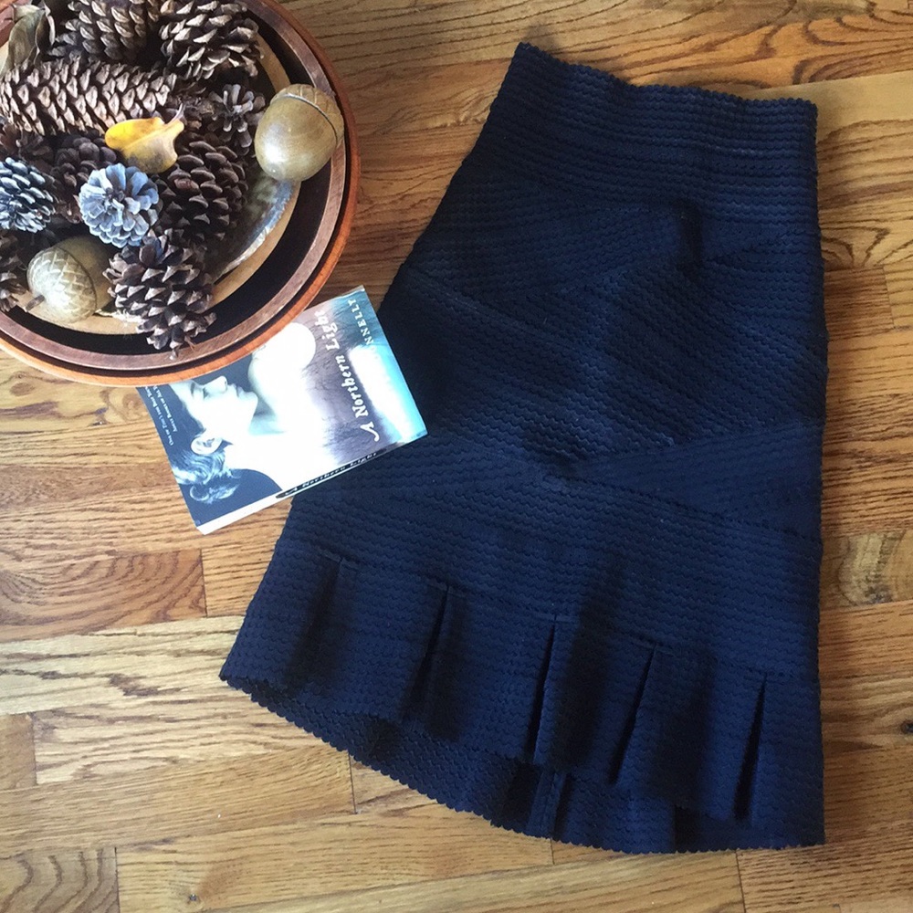 NWT Anthropologie Flounce Ponte Pencil Skirt